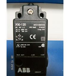 koncový spínač ABB P30-120 IP65/67 1 ks
