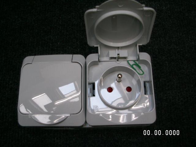 lexel-dvojit-z-suvka-na-om-tku-ip44-ed-e-shop-elektroodbyt-teplice